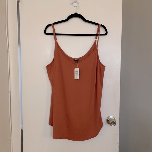 Torrid Lightweight Swing Challis Camisole Top - Sizes 1X, 2X, 3X - Picture 1 of 16